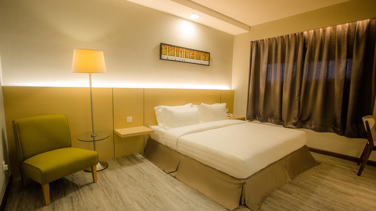 Zen Boutique Hotel Ulu Tiram Extérieur photo