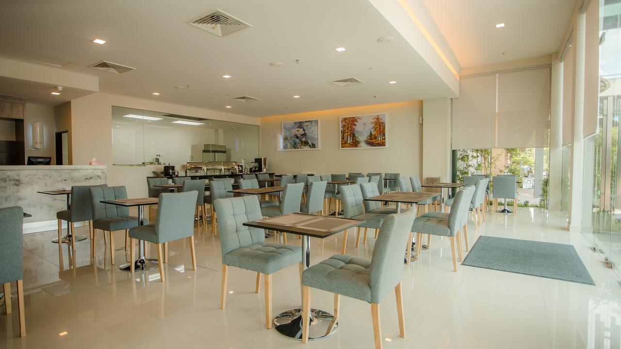 Zen Boutique Hotel Ulu Tiram Extérieur photo